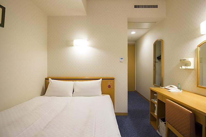 Hotel Cuore Nagasaki Ekimae Exteriör bild